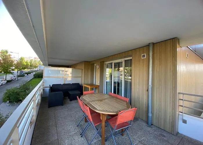 Beauregard- 2 Chambres, Terrasse & Garage شقة *